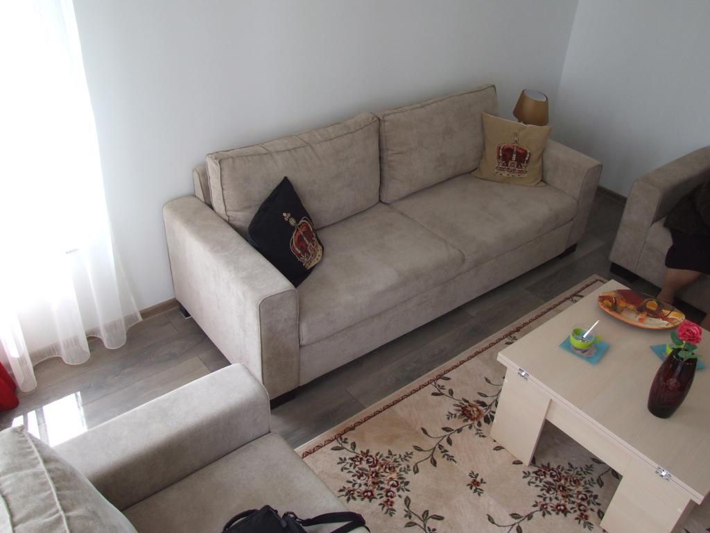 Anca Apartment Брашов Екстериор снимка
